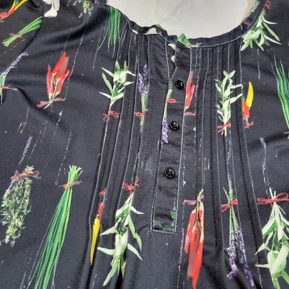 Lily by Firmiana Tunic Top 3/4 Sleeve - Picture 2 of 5